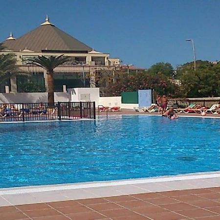 Studio In Torres Del Sol Griffin Near The Beach 阿罗纳 外观 照片