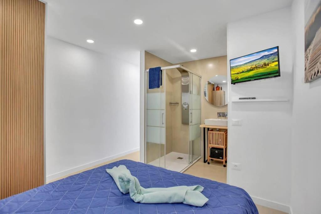 Studio In Torres Del Sol Griffin Near The Beach 阿罗纳 外观 照片