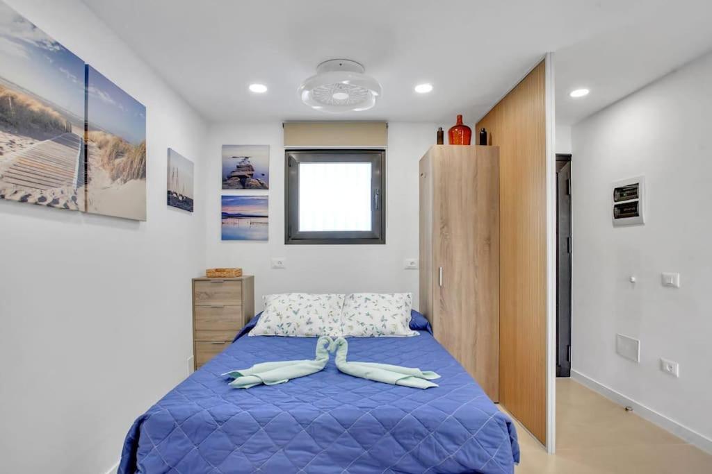 Studio In Torres Del Sol Griffin Near The Beach 阿罗纳 外观 照片