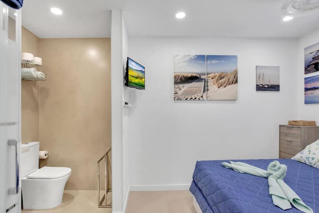 Studio In Torres Del Sol Griffin Near The Beach 阿罗纳 外观 照片