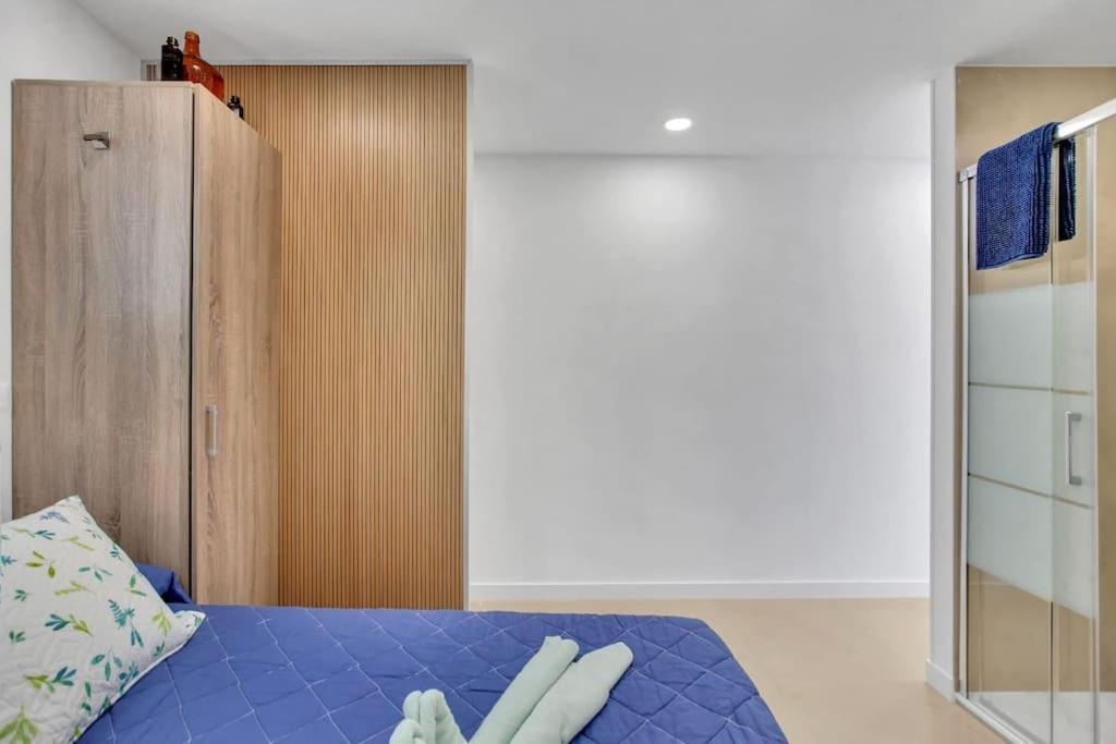 Studio In Torres Del Sol Griffin Near The Beach 阿罗纳 外观 照片